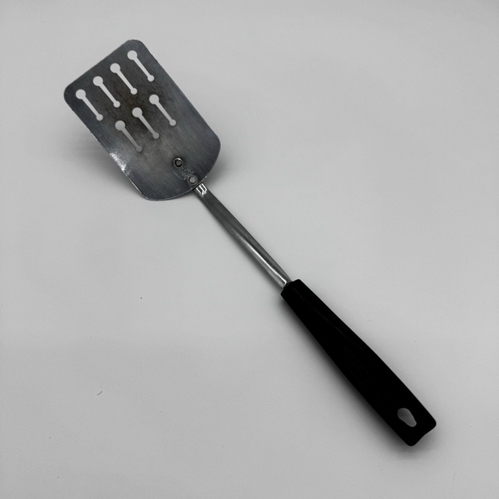 Vintage Ekco Keyhole Short  Spatula  Kitchen Utensil ‎ 4.5" Head Good Condition